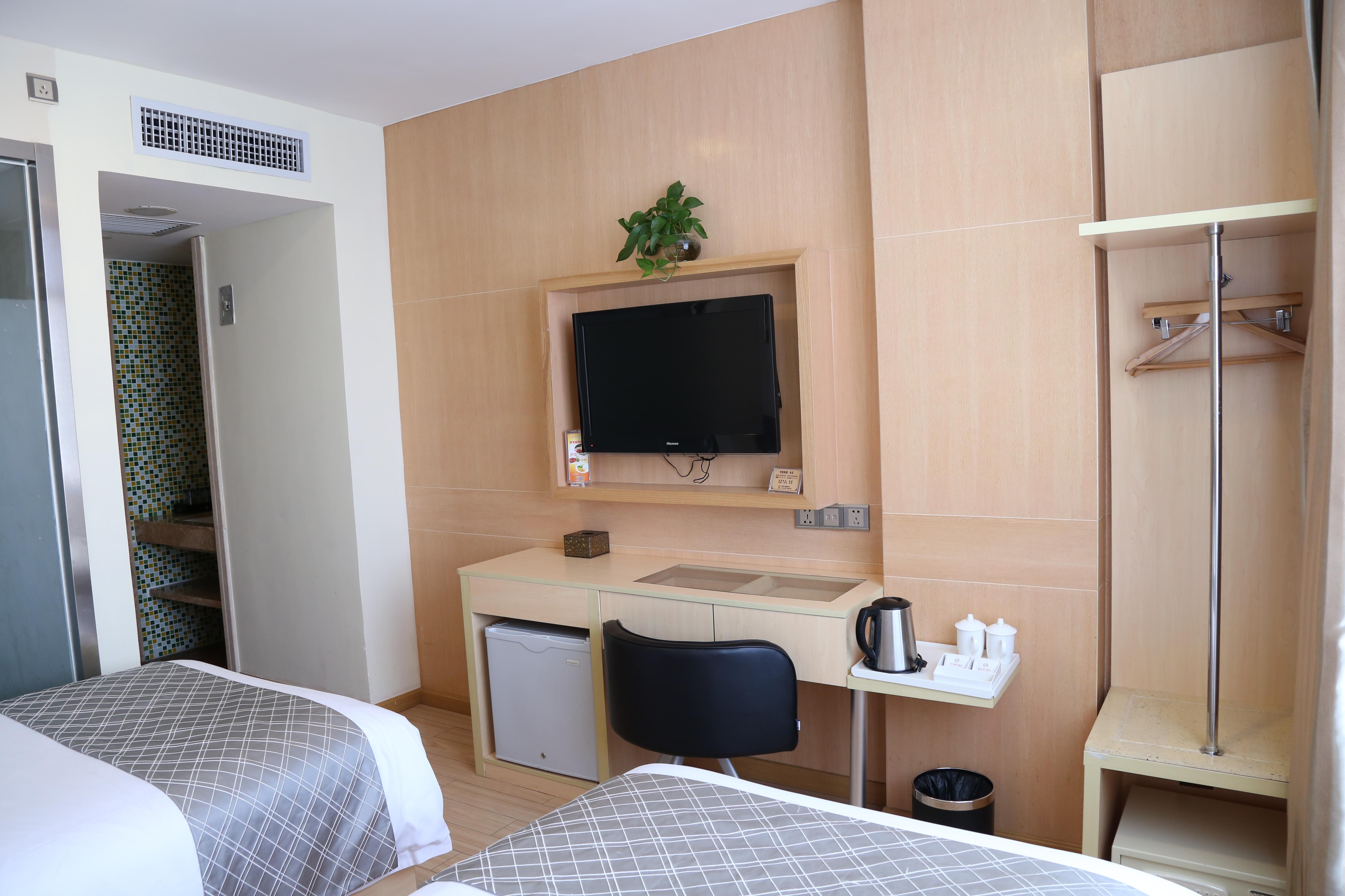 Guangdong Baiyun City Hotel Гуанчжоу Экстерьер фото