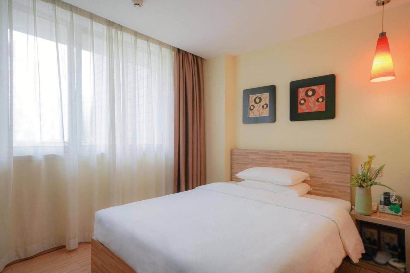 Guangdong Baiyun City Hotel Гуанчжоу Экстерьер фото